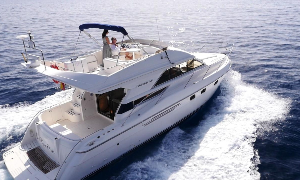 Yacht Rental in Tenerife and Ibiza